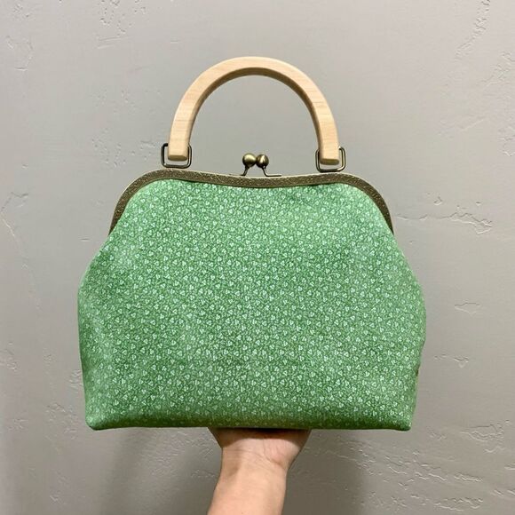 Handmade Genuine Nubuck Leather Embossed Wood Handle Kiss-lock Satchel Bag - Picture 3 of 13